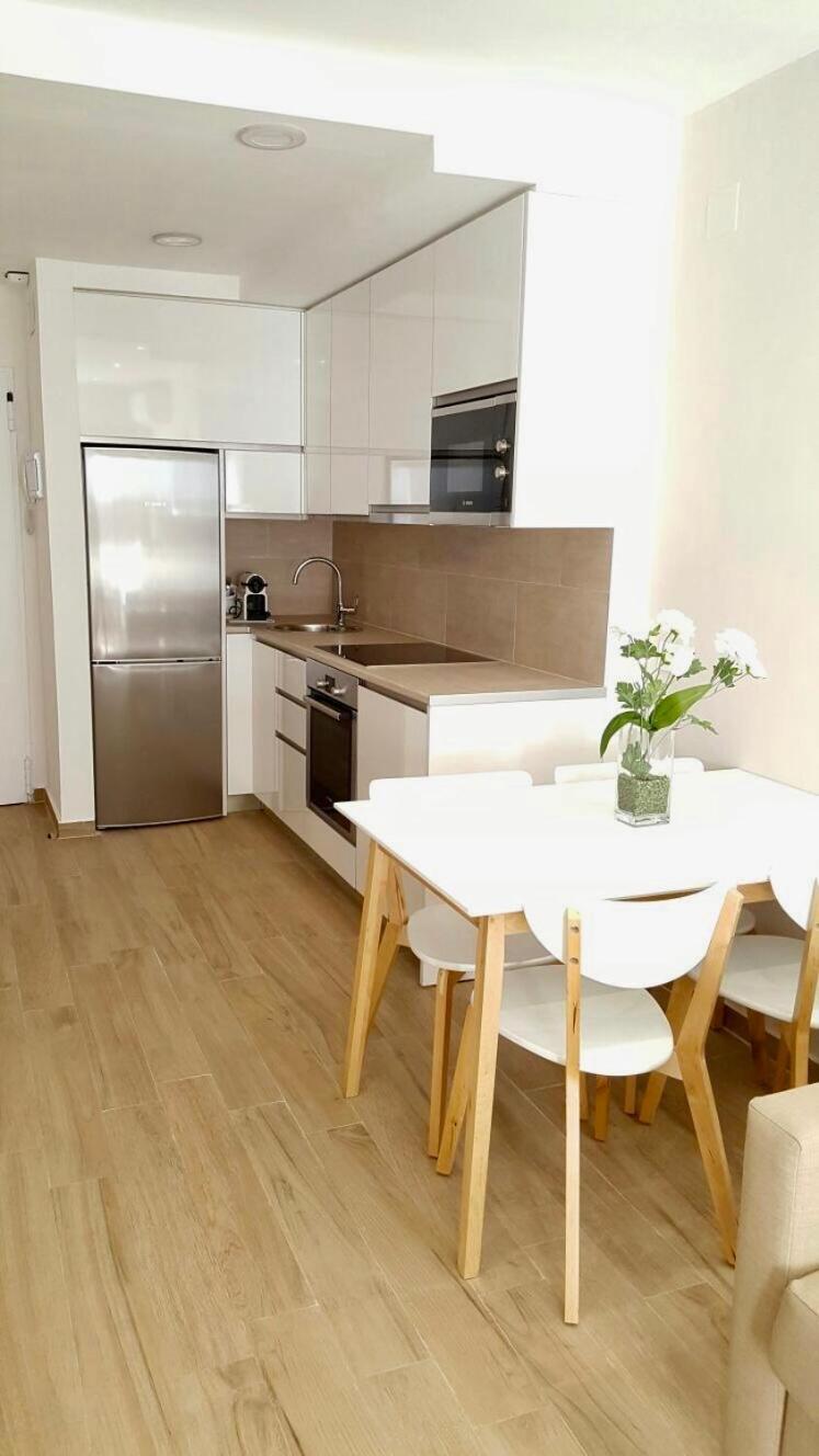 Ferienwohnung Apartamento Puerto Con Piscina Blanes Exterior foto